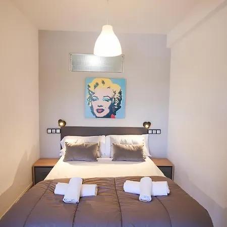 Differentflats Santa Eulalia